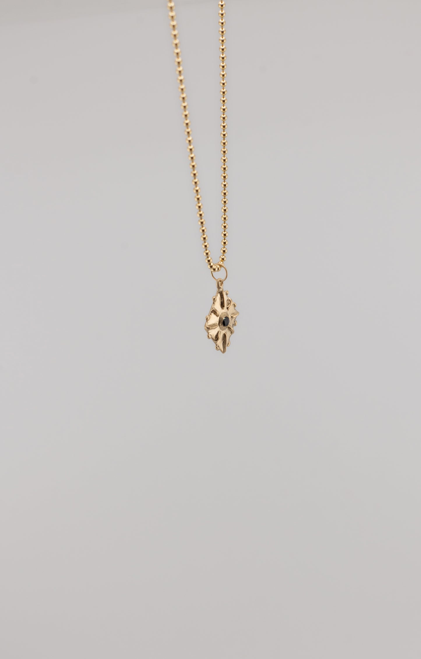 The Drya Pendant