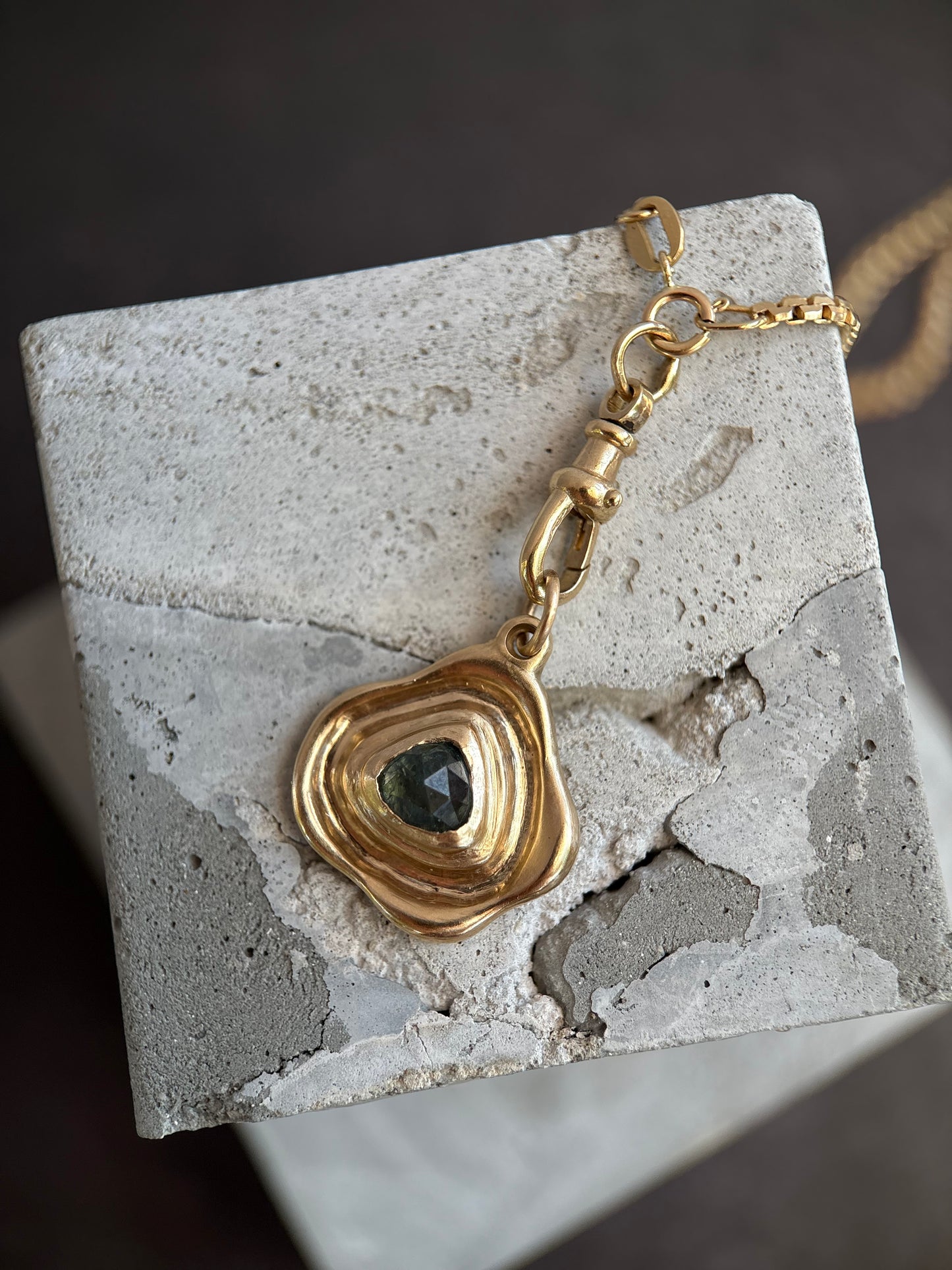 Callisto Pendant