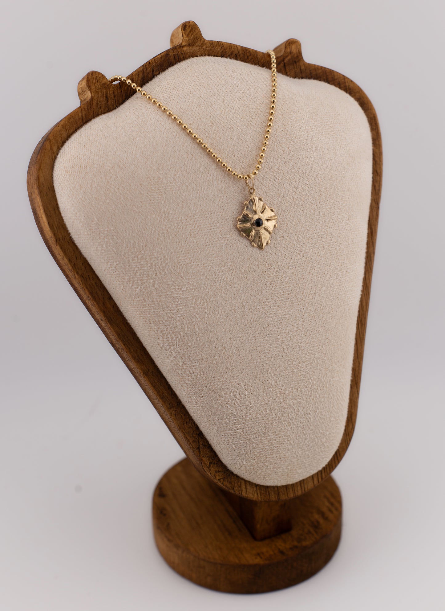 The Drya Pendant