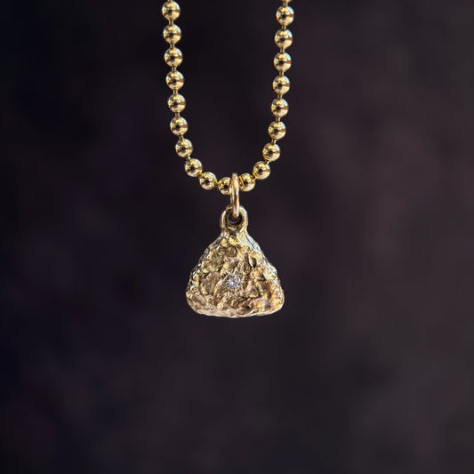 Mini Relics: The Triangle