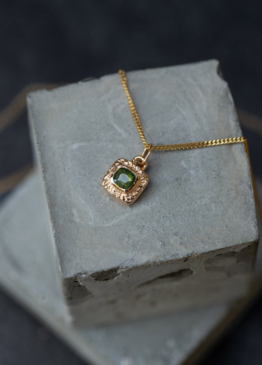 Nora Amulet
