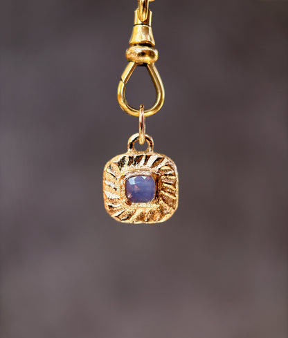 Aura Amulet
