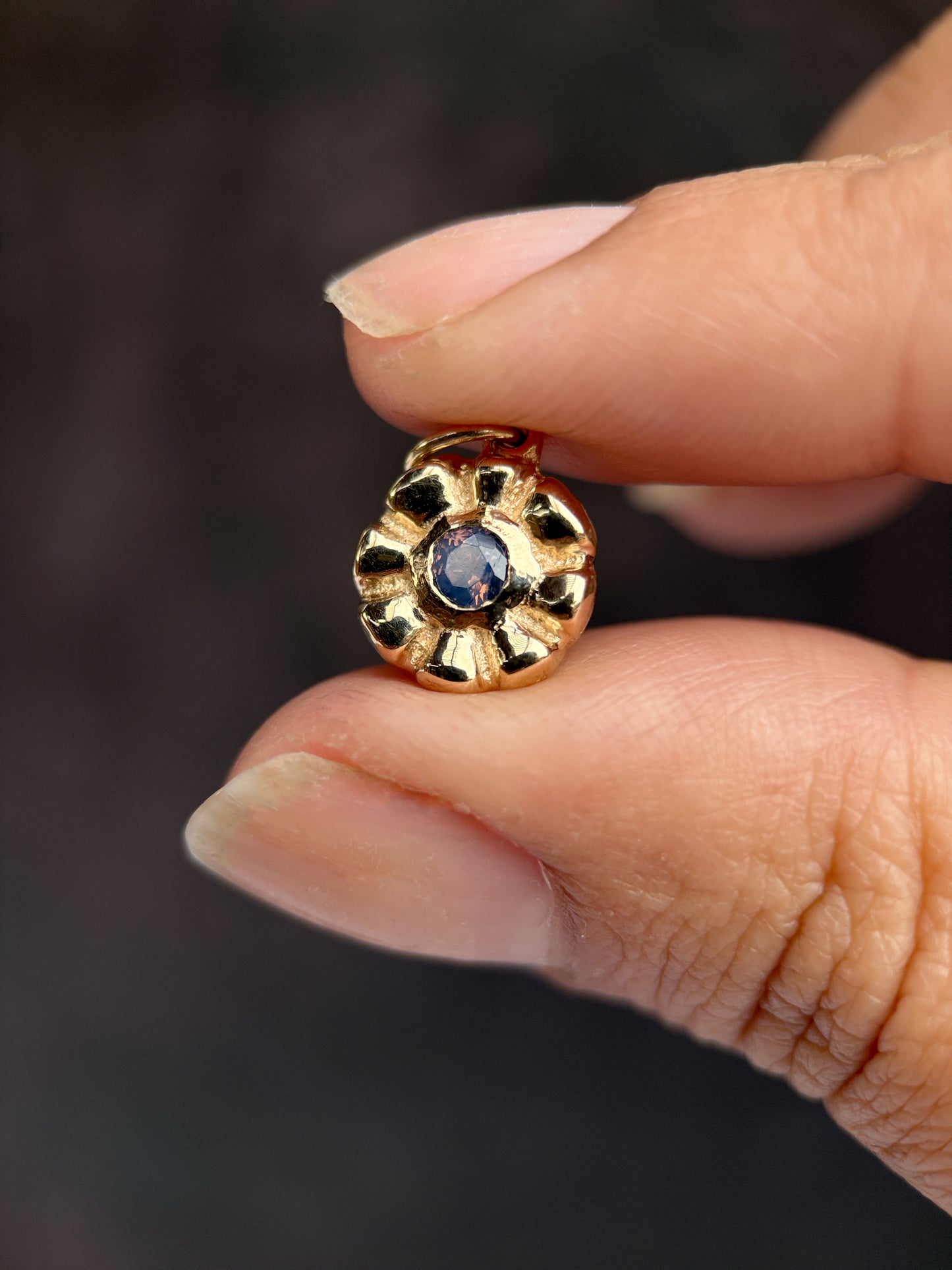 Eternal Flower Amulet