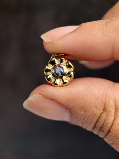 Eternal Flower Amulet