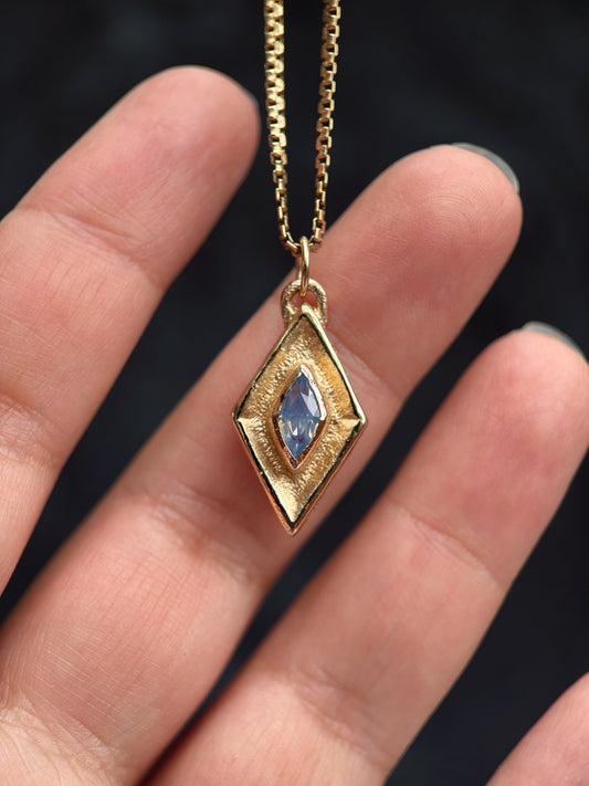 Isadora Amulet