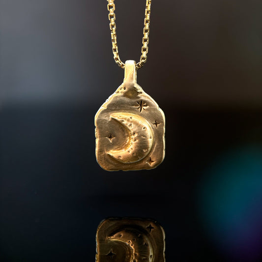 Luna Charm