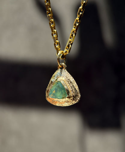 Olea Amulet