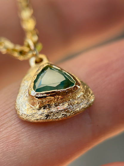 Olea Amulet