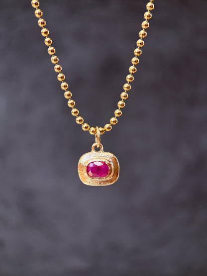 Runa Amulet
