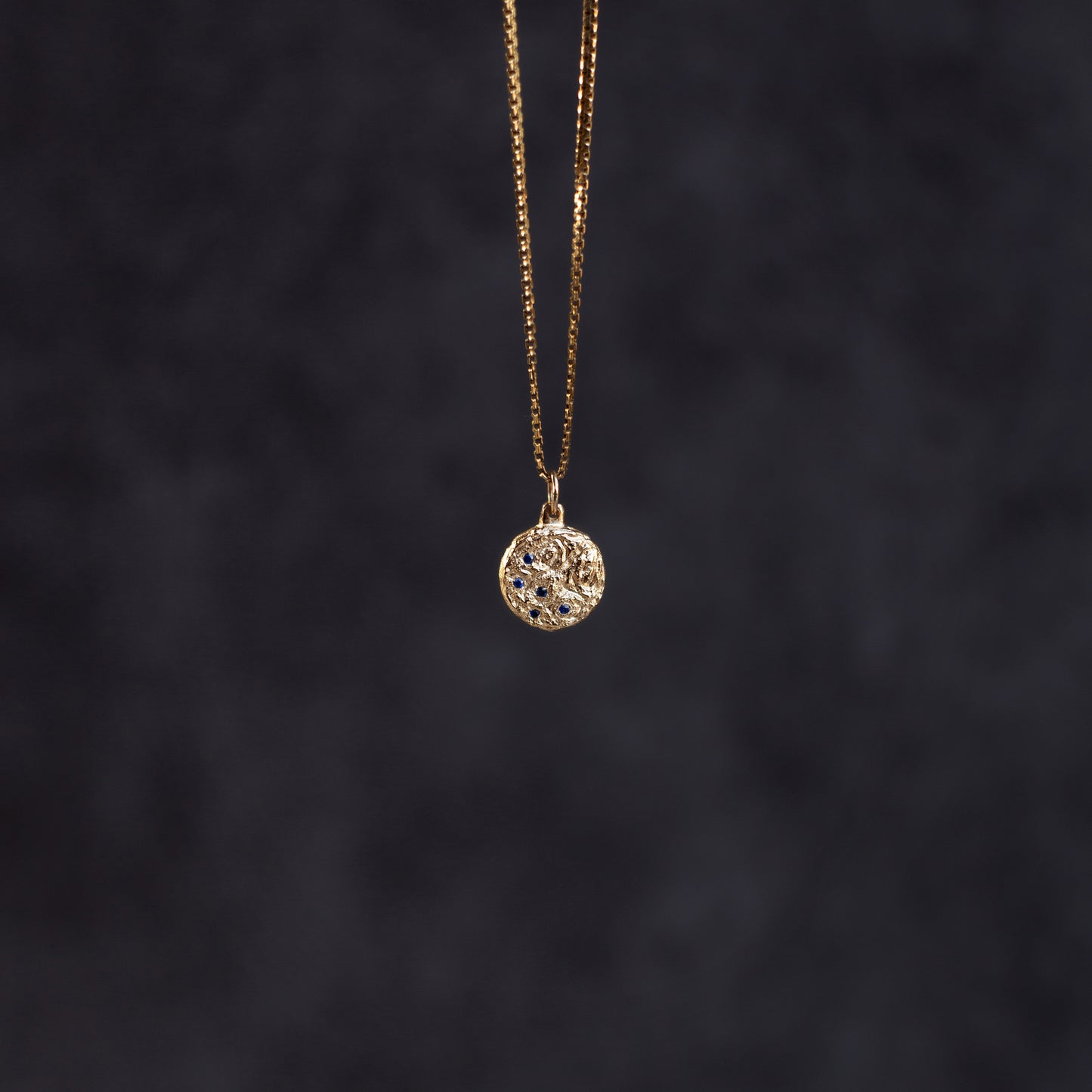 Seraphine Medallion